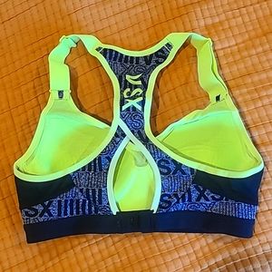 Victoria's secret sports bra